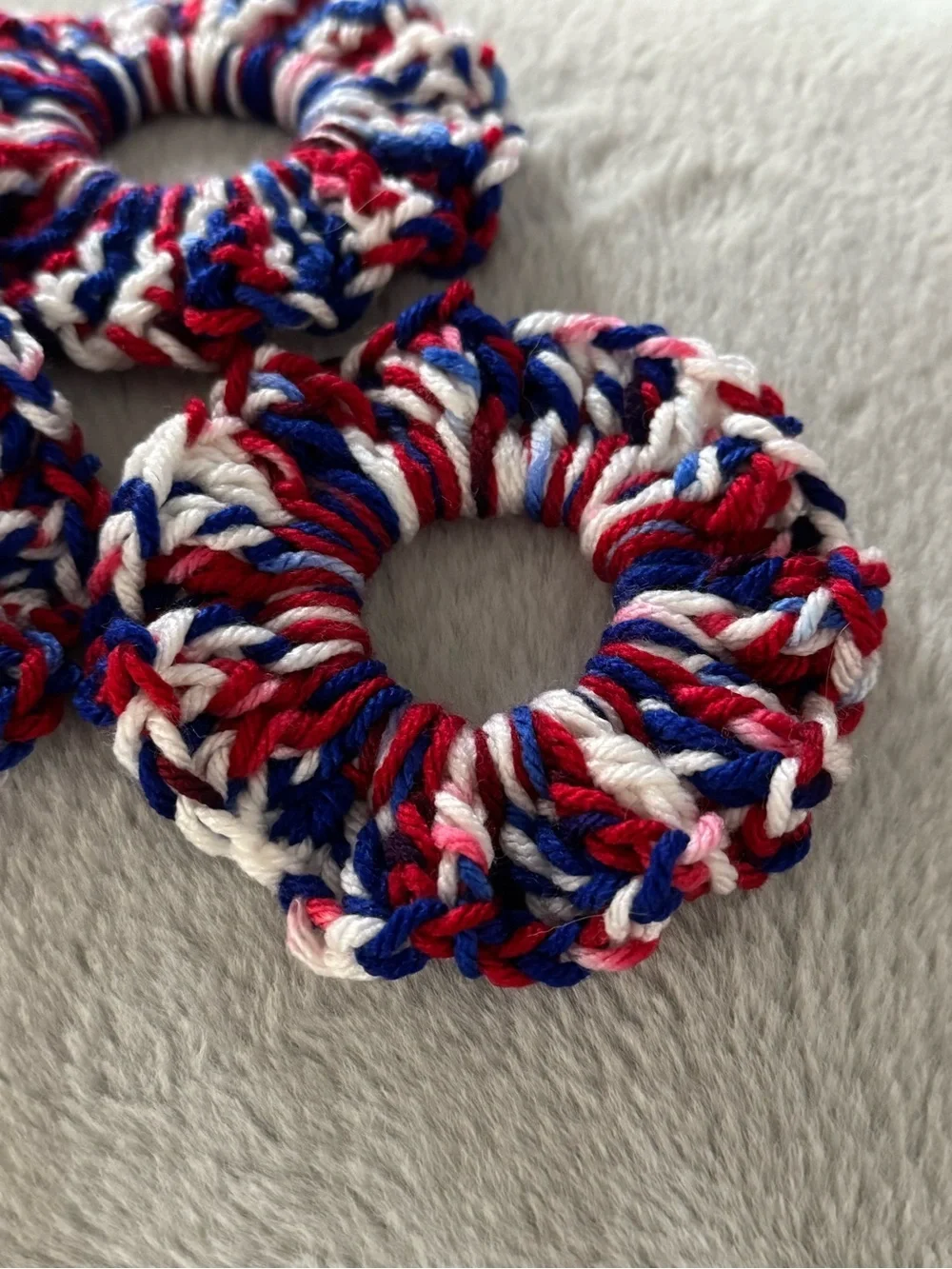 Scrunchie Set in Red, White & Blue - 3 Pack
